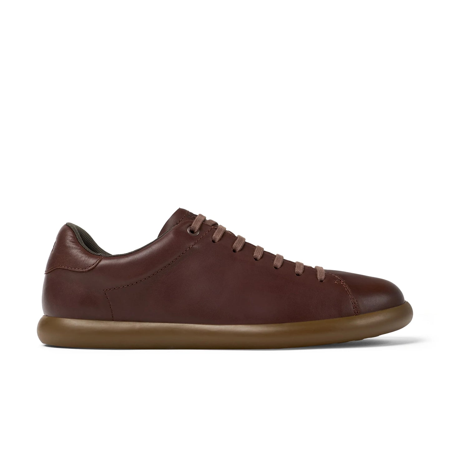 zapatos casual para hombre modelo pelotas soller medium brown en color marrón