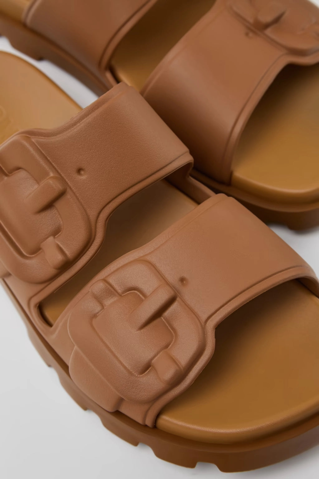 CAMPER 3D IGAR Brutussand: brown sandals for men