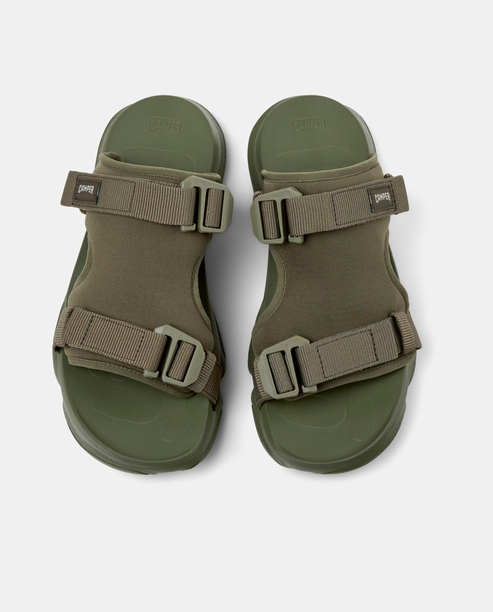 CAMPER Karst Sandal، صنادل أخضر للرجال من Tascón