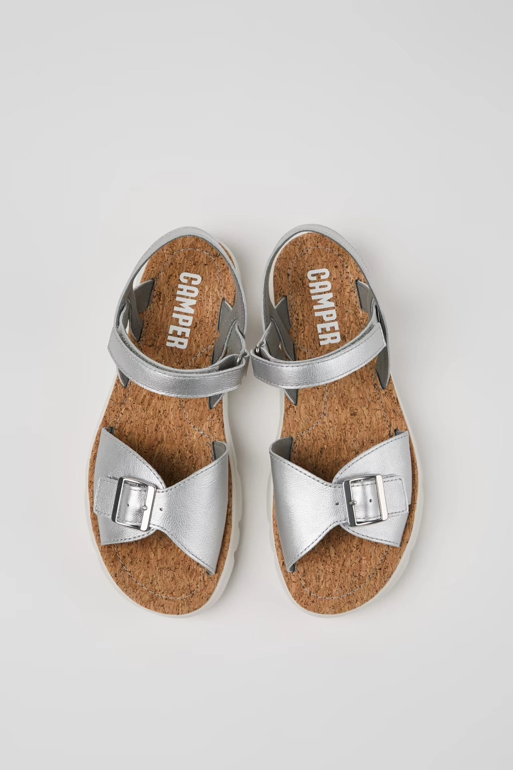 CAMPER Rebound Silver Orugas: plateadas сандалі для жінок