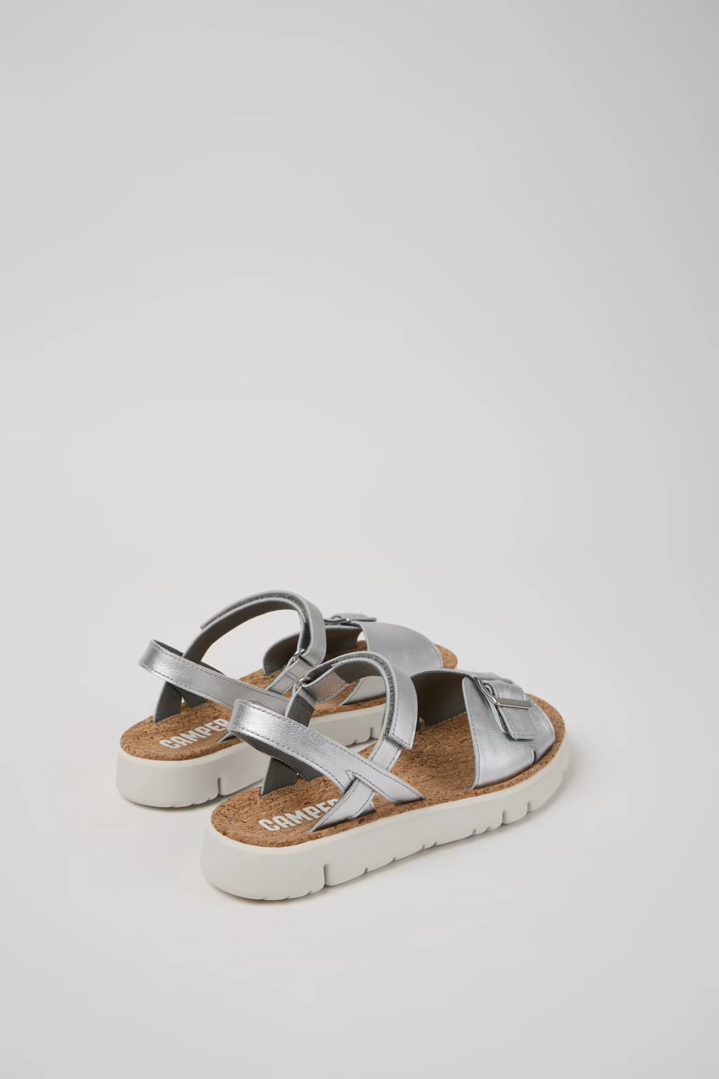 CAMPER Rebound Silver Orugas: plateadas сандалі для жінок