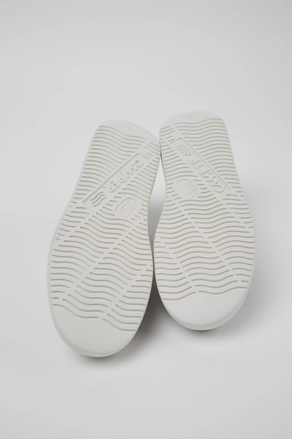 CAMPER Runner K21: multicolor sabates per a dona