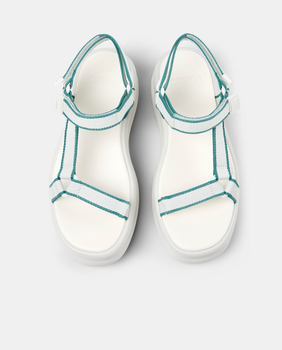 CAMPER Pelotas Flota Up, vit sandaler för dam hos Tascón