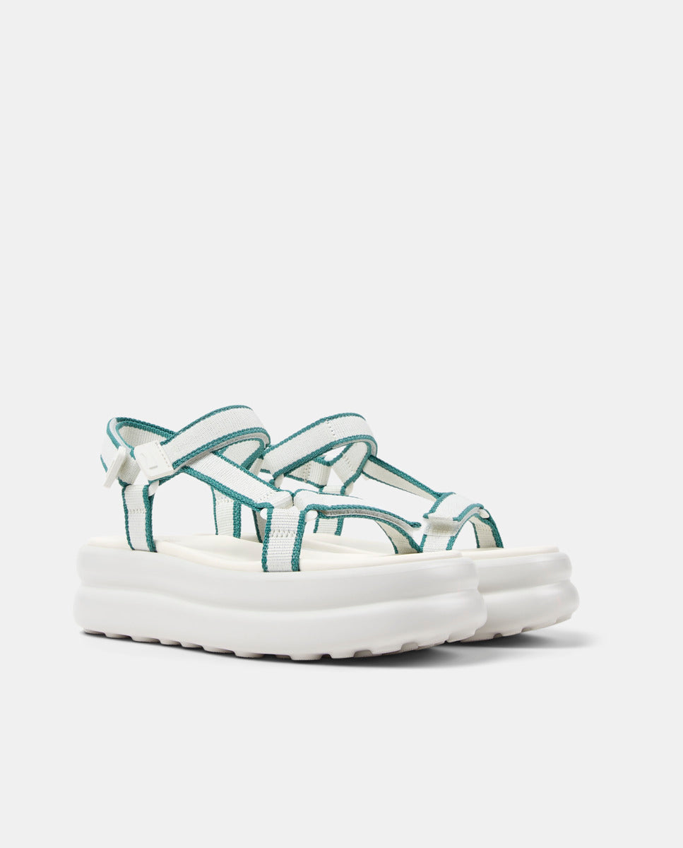 CAMPER Pelotas Flota Up, vit sandaler för dam hos Tascón