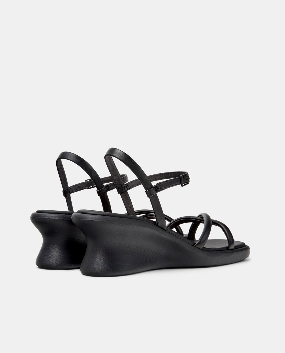 CAMPER Louise Sandal, svart sandaler för dam hos Tascón
