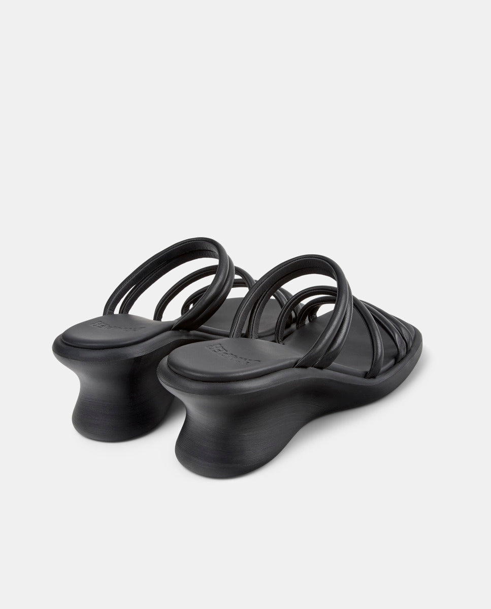 CAMPER Louise Sandal, svart sandaler för dam hos Tascón