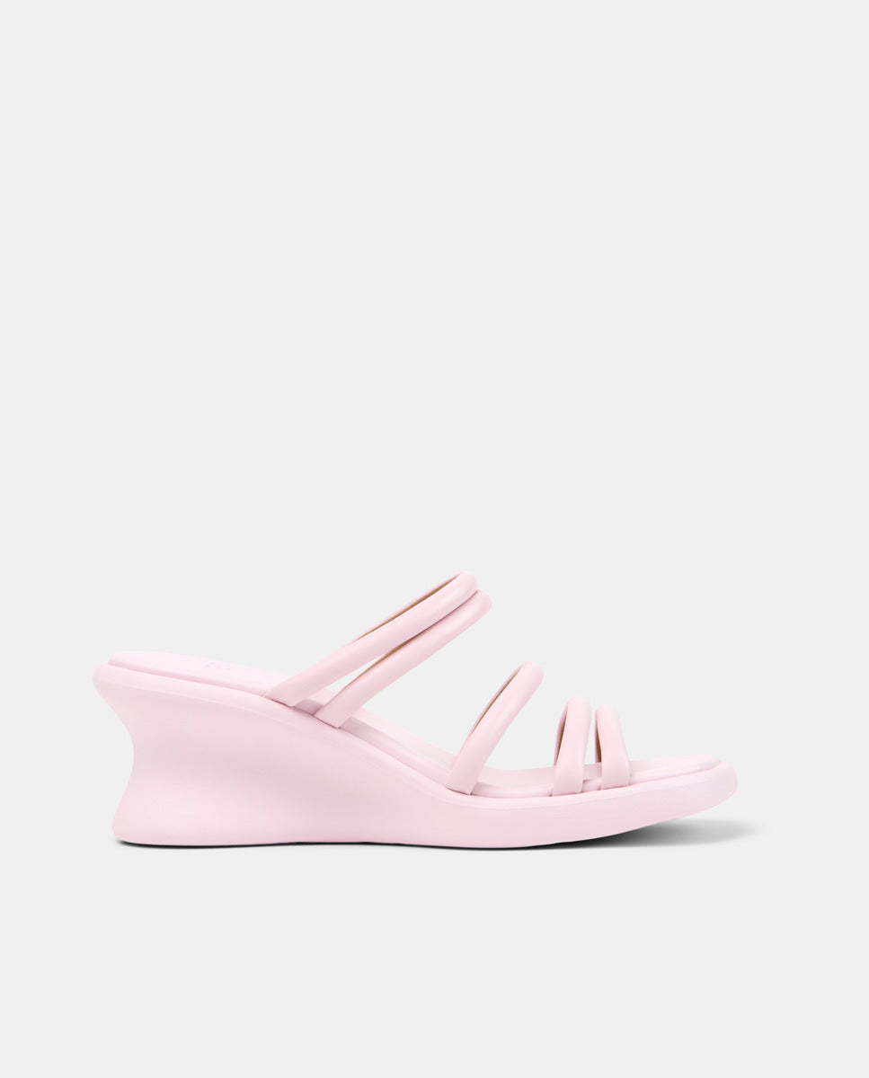 CAMPER Louise Sandal، صنادل بيج للنساء من Tascón