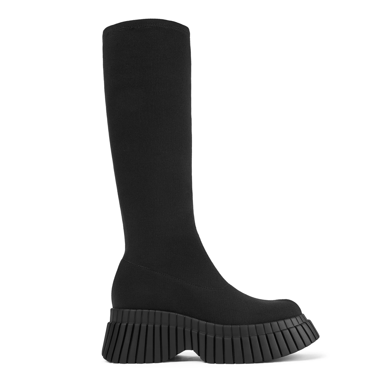 botas para mujer modelo pix bcn black en color negro