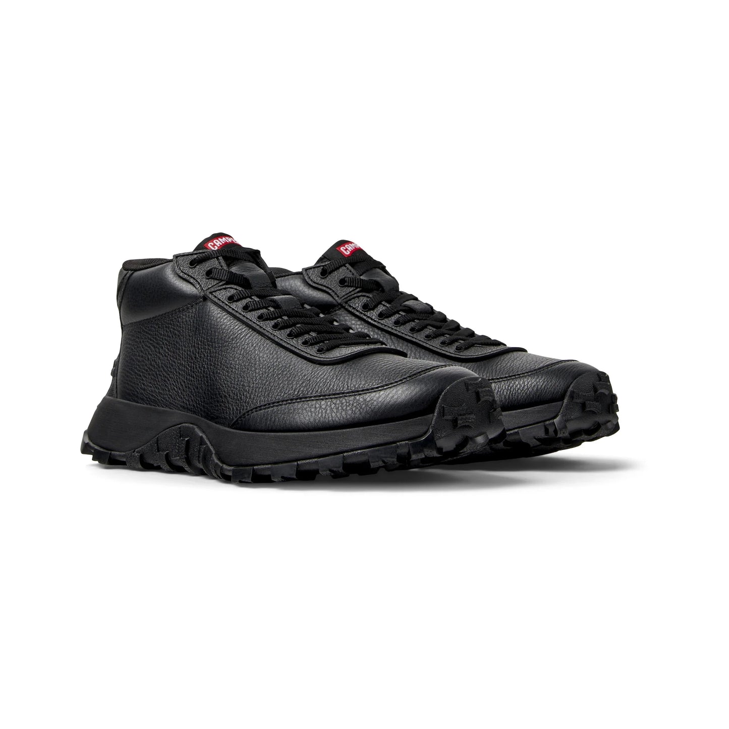 sneakers para mujer modelo drift trail black en color negro