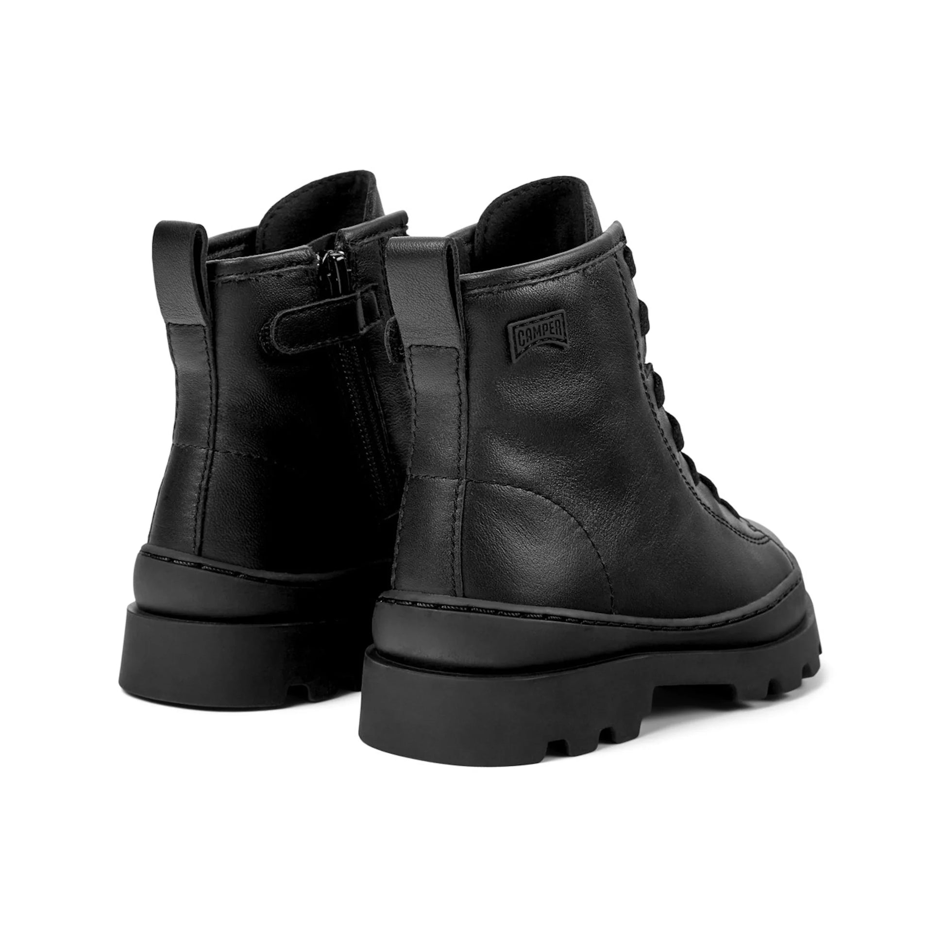 botines unisex modelo brutus kids black en color negro