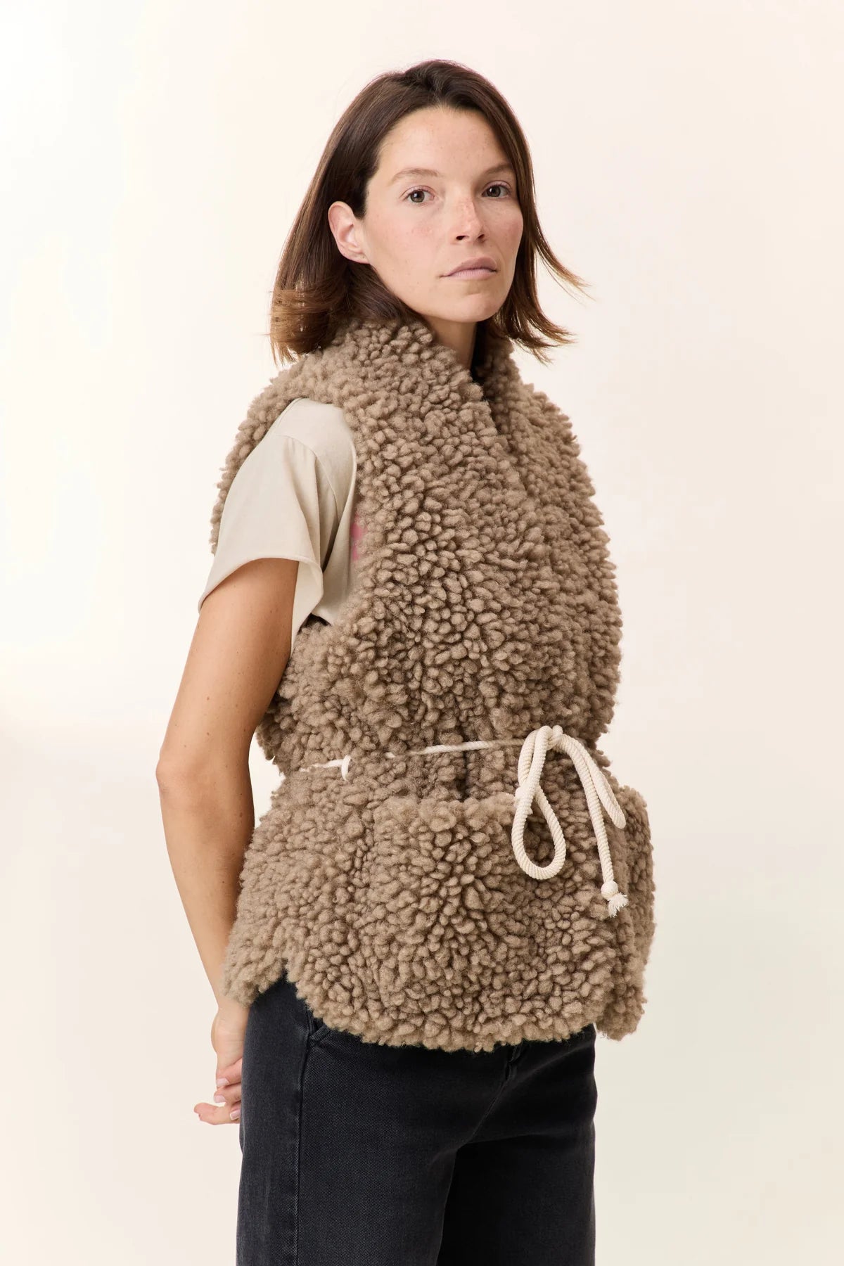 LEON & HARPER | CHALECO | MUJER | VINNY TAUPE | BEIGE