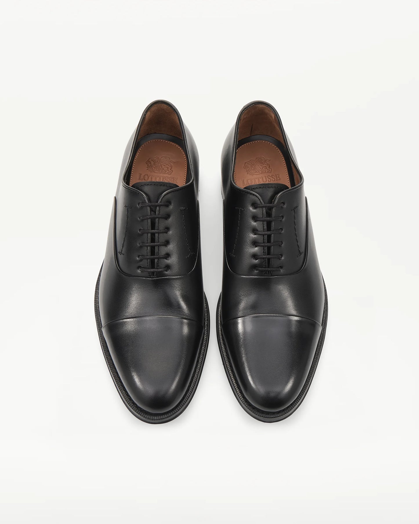 LOTTUSSE | SABATES DE VESTIR | HOME | OXFORD PUNTERA RECTA PREMIUM PELL NEGRE | NEGRE