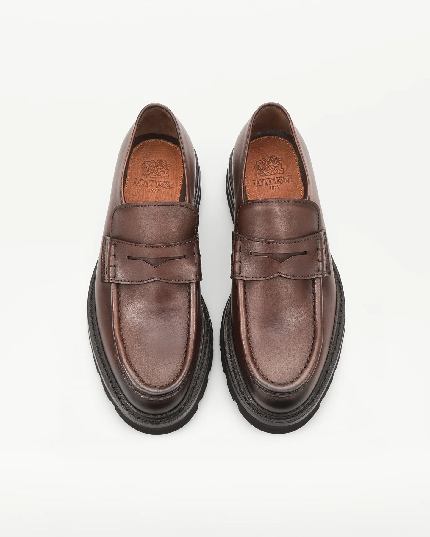 LOTTUSSE | MOCASINS | HOME | MOCASINS MURPHY MARRÓ | MARRÓ