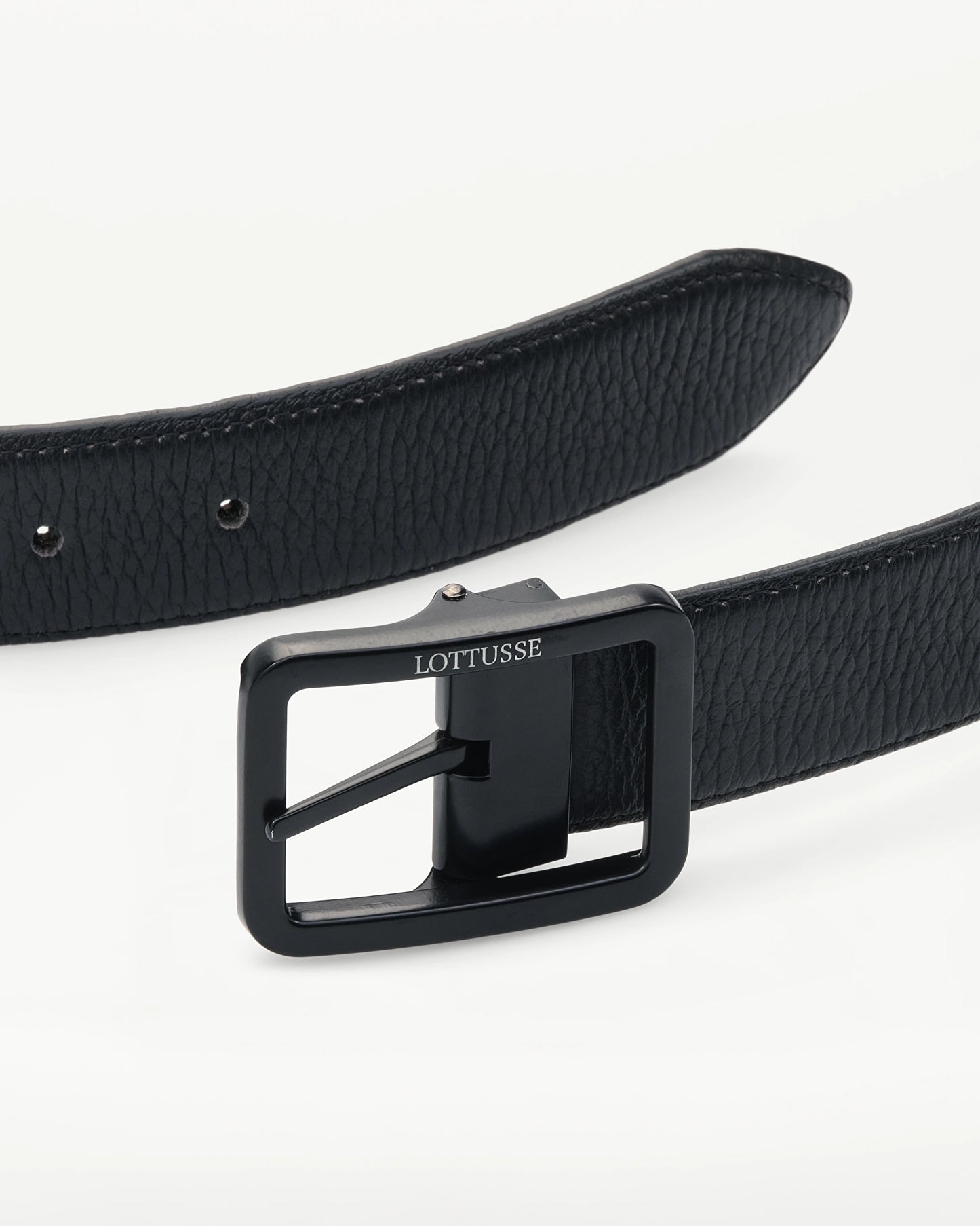 LOTTUSSE | CINTURONES | HOMBRE | CINTURÓN DE PIEL DE BECERRO AZUL MARINO/NEGRO MOCA | MARRÓN