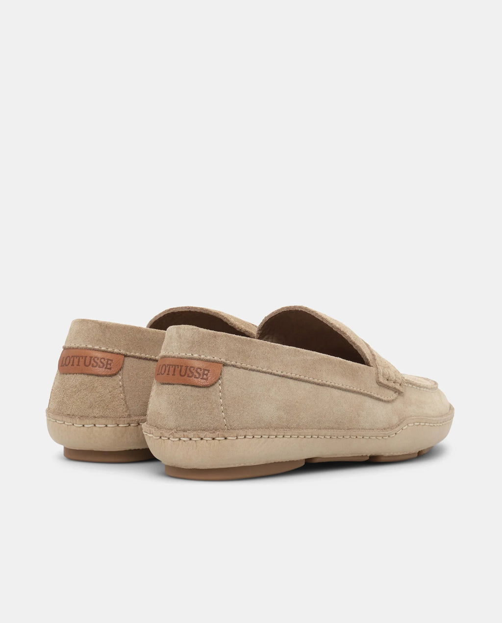 LOTTUSSE品牌男士运动款乐福鞋