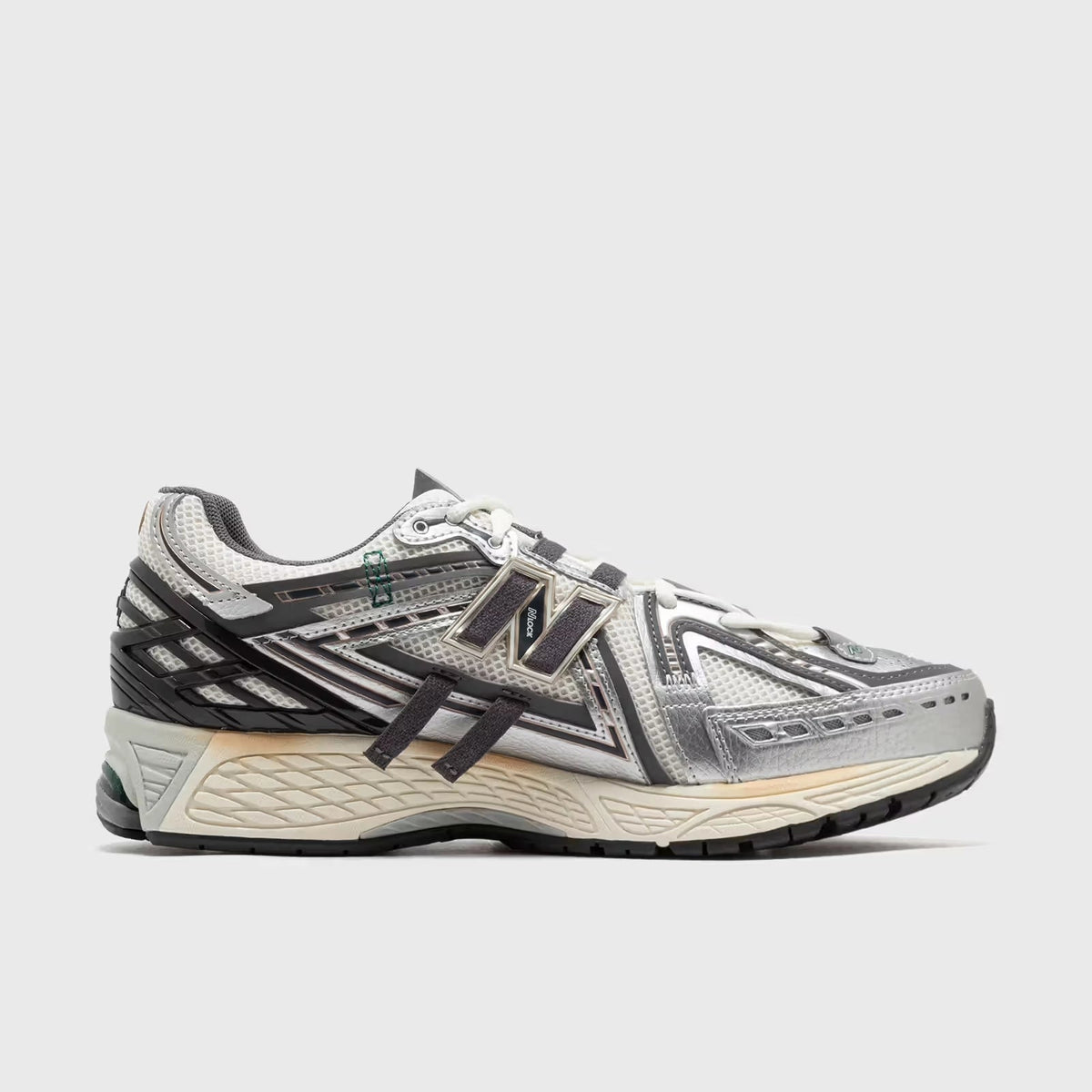 NEW BALANCE 1906 Silver Metalic: platejat vambes per a home