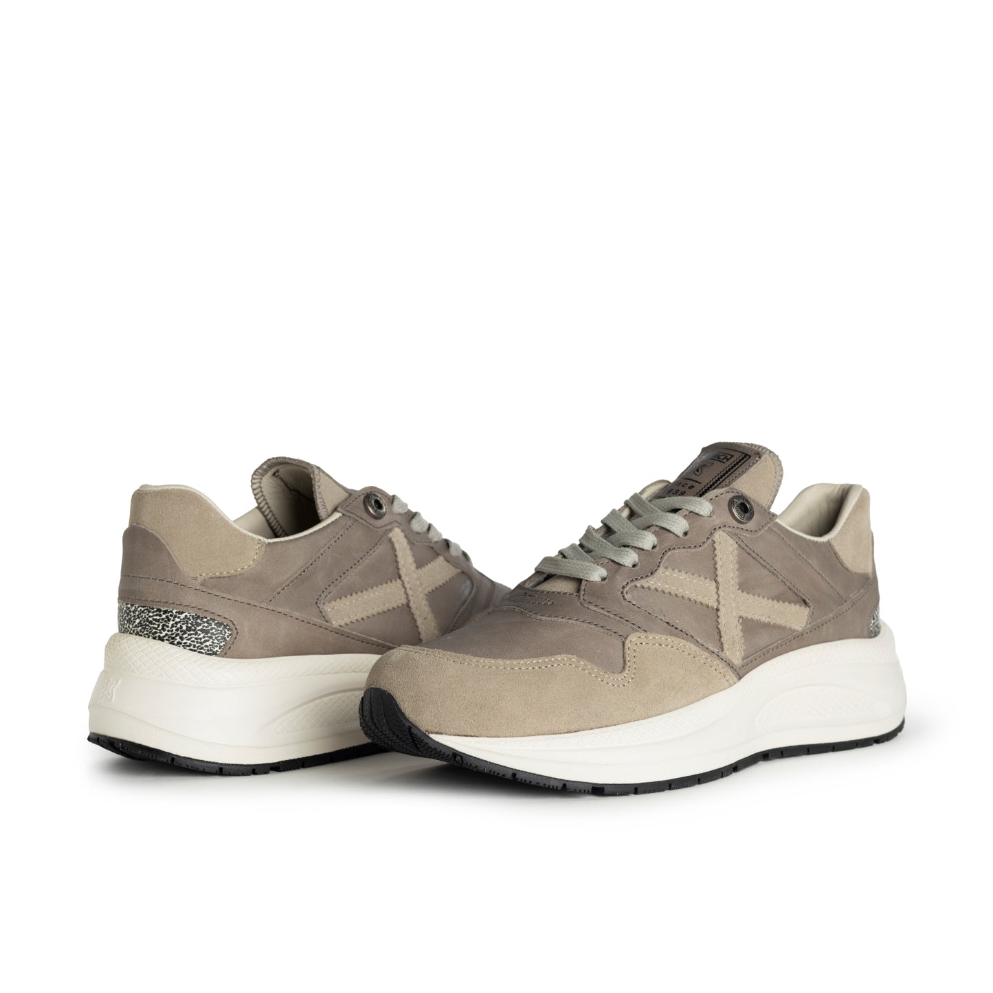 MUNICH | SNEAKERS MUJER | CLASS 46 | GRIS