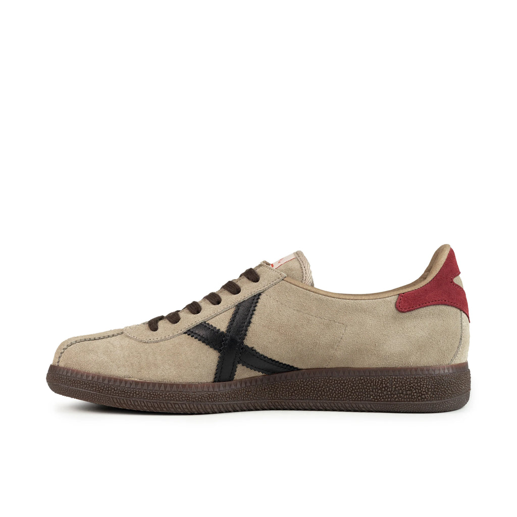 MUNICH Pulsar 18: white trainers for men