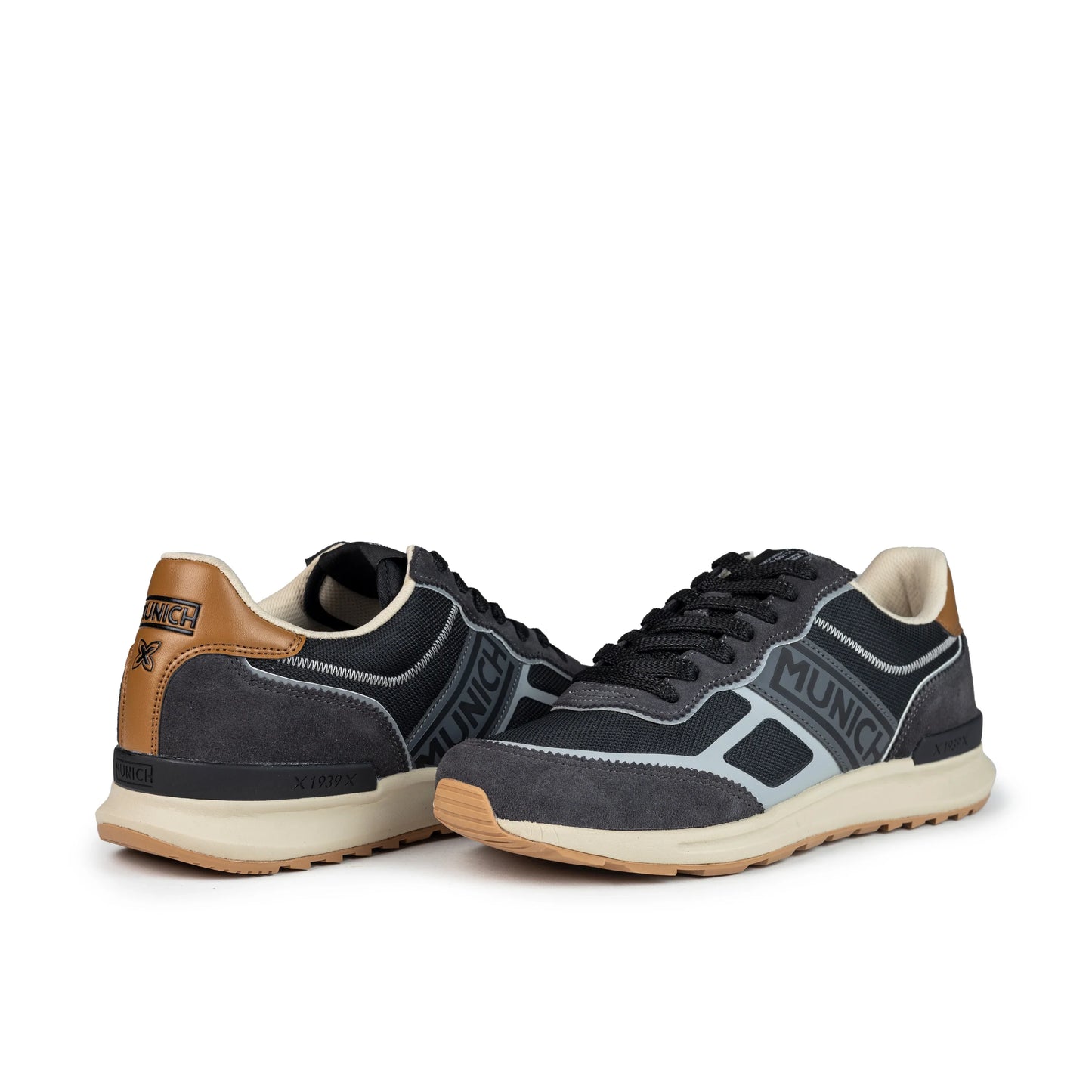 Sneakers de la marca munich para mujer modelo corsa 08 en color negro