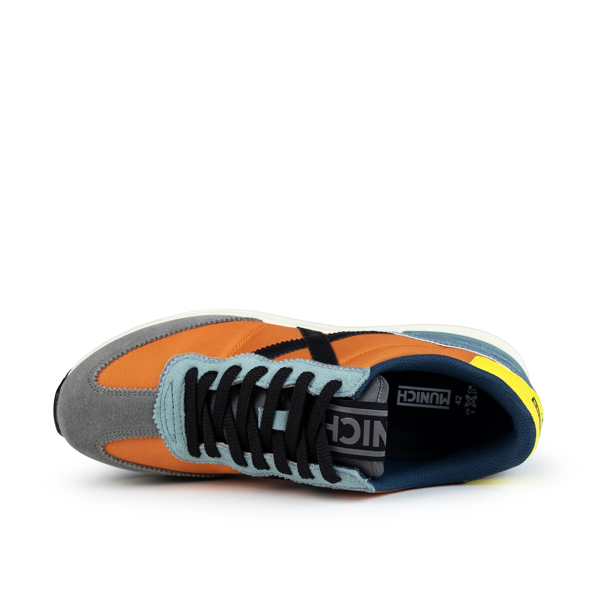 Sneakers de la marca munich para hombre modelo dynamo 74 en color naranja