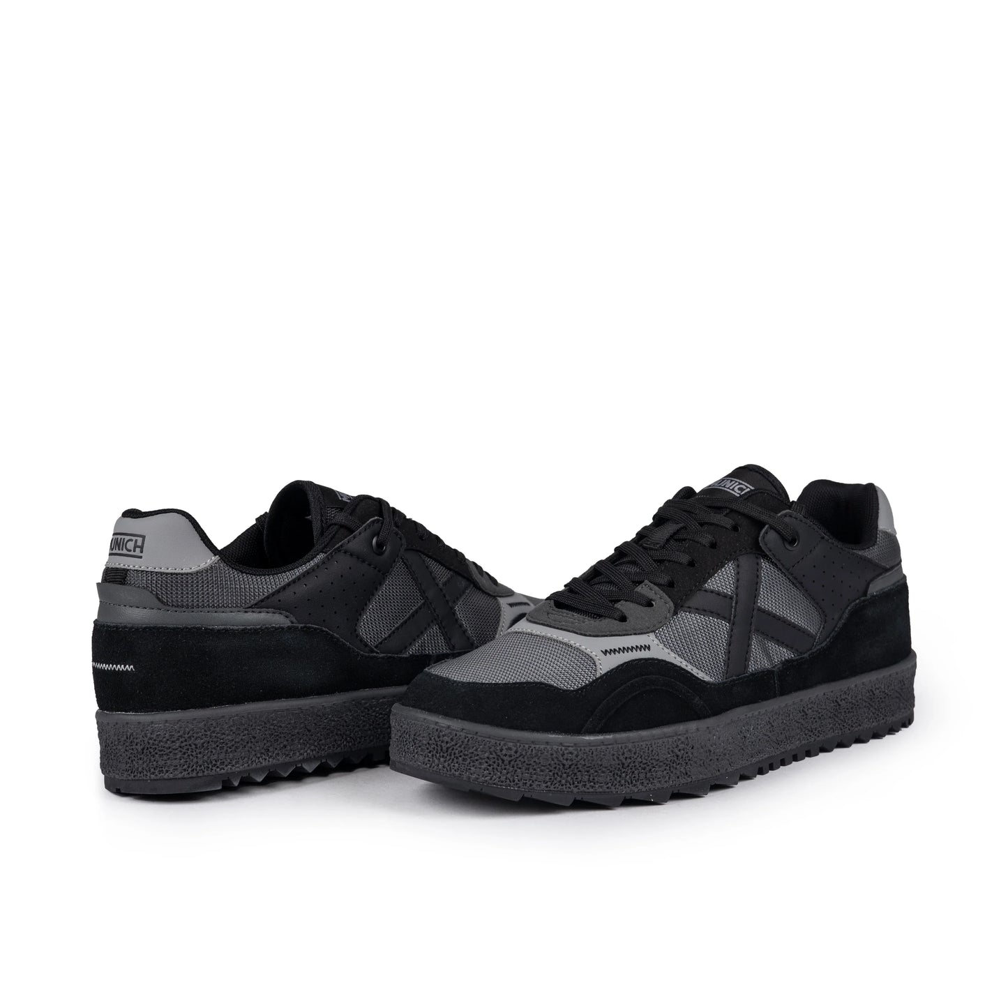 Sneakers de la marca munich para hombre modelo rock 03 en color negro