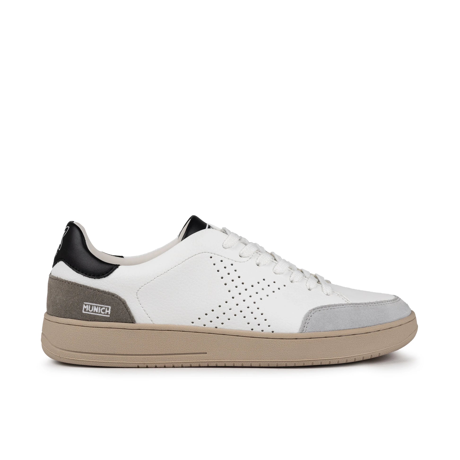 Sneakers de la marca munich unisex modelo x court 14 en color blanco