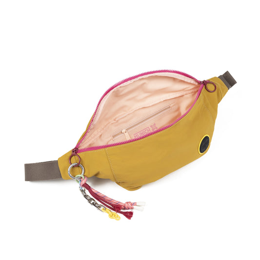 MUNICH | BOLSOS | MUJER | DEEP RECYCLED FANNYPACK XL HONEY | MARRÓN