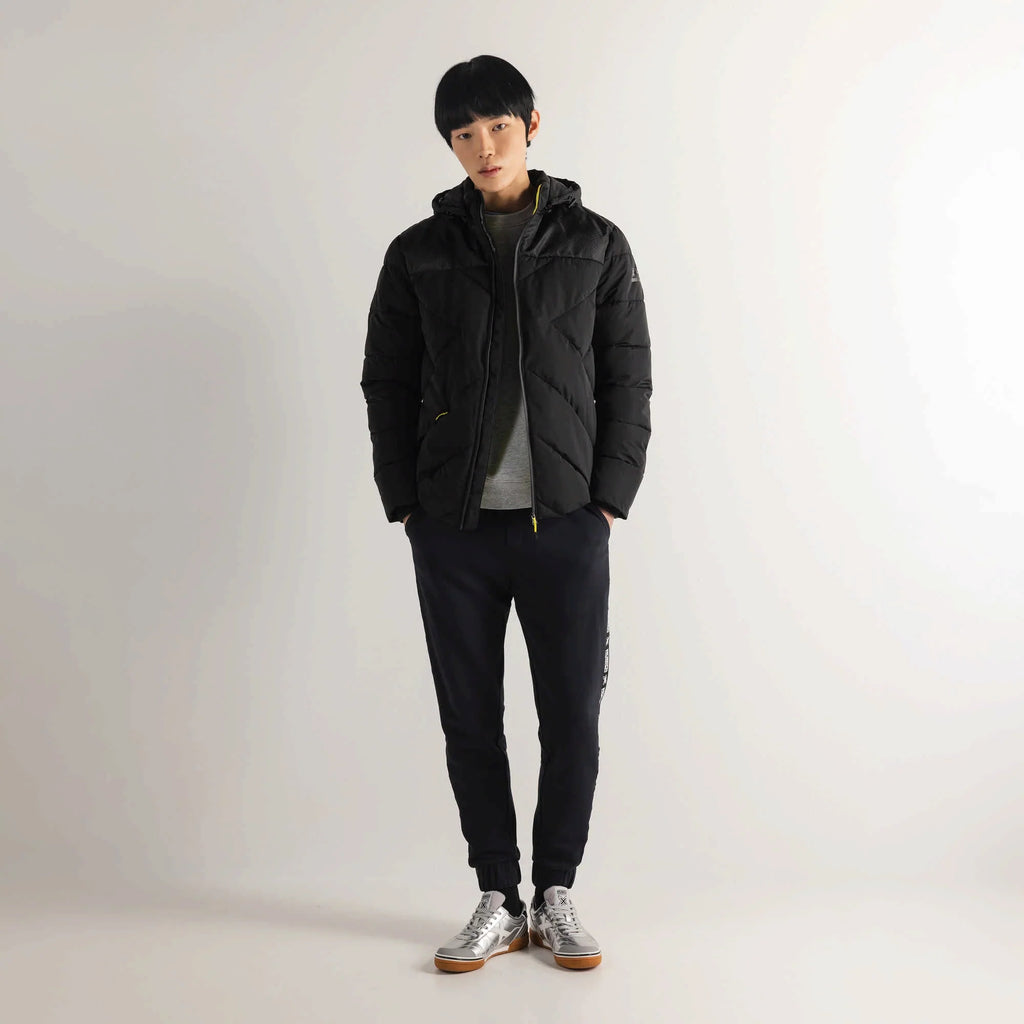 CHAQUETA MUNICH PARA HOMBRE MODELO PUFFER CLOUD BLACK LIFESTYLE REFERENCIA 2507276