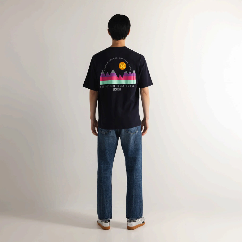 CAMISETA MUNICH PARA HOMBRE MODELO OVERSIZE T-SHIRT TREKKING NAVY REFERENCIA 2507836