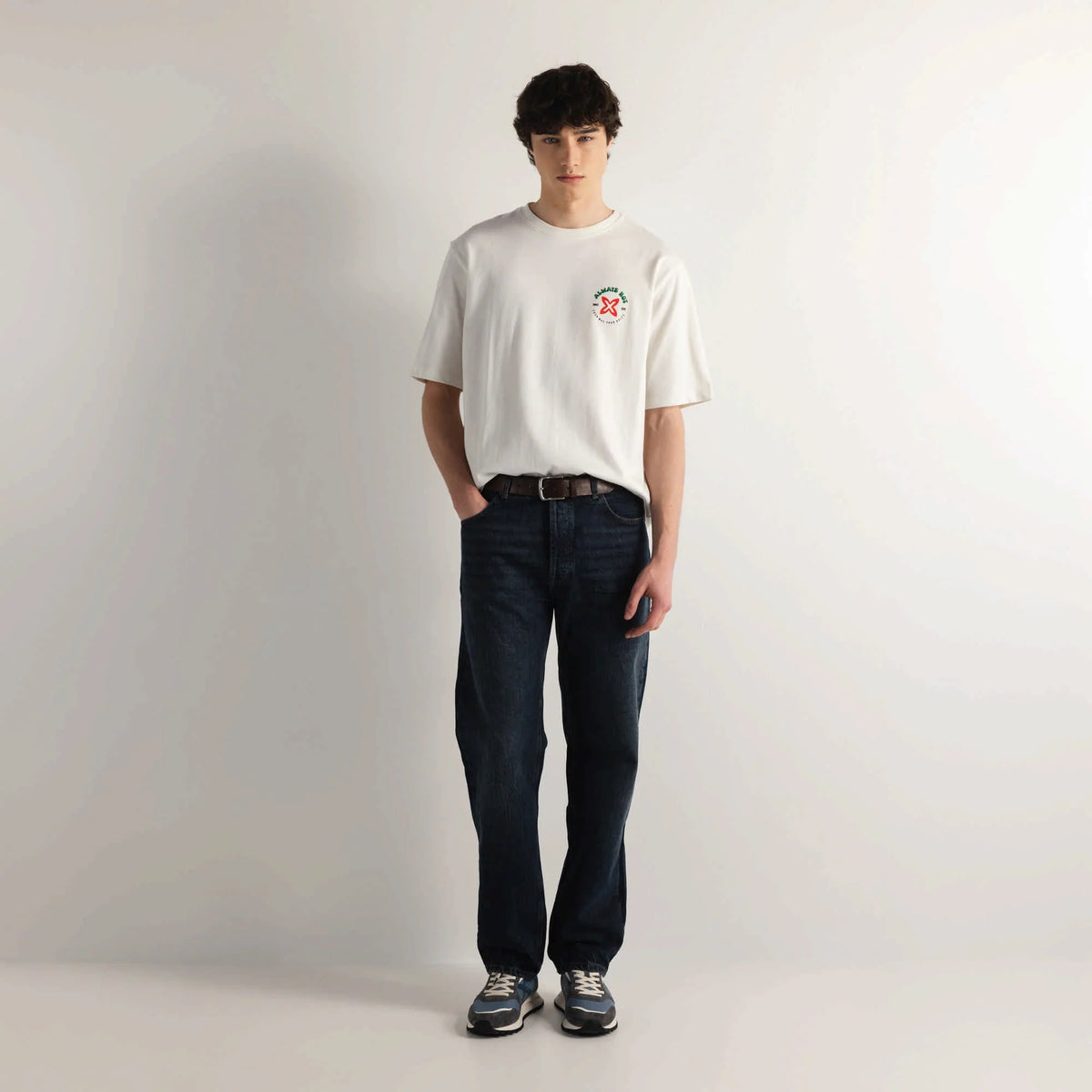 CAMISETA MUNICH PARA HOMBRE MODELO OVERSIZE T-SHIRT CHILLY OFF WHITE REFERENCIA 2507839