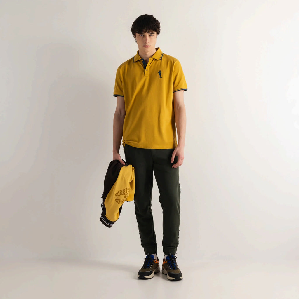 POLO MUNICH PARA HOMBRE MODELO POLO STRIKER MUSTARD REFERENCIA 2507894