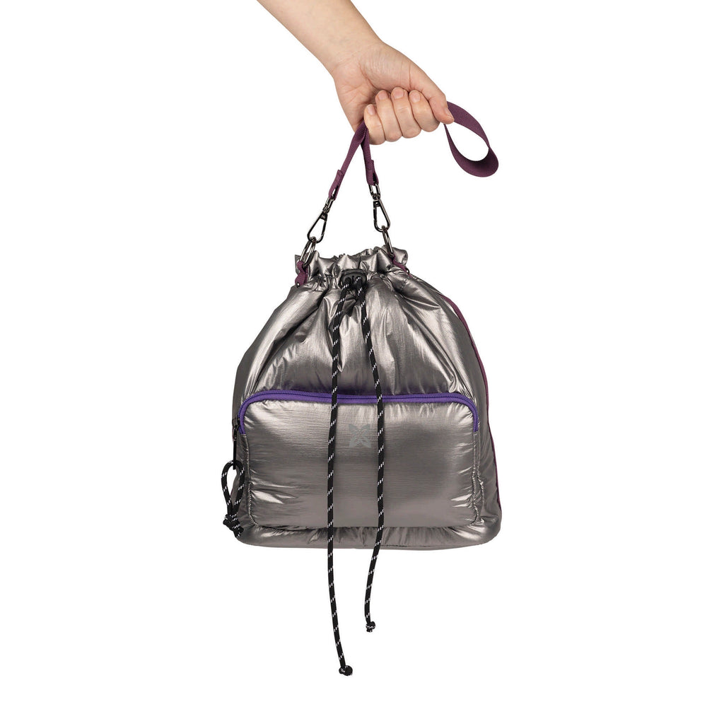 MUNICH Glossy Chrome Silver: シルバー バッグ レディース