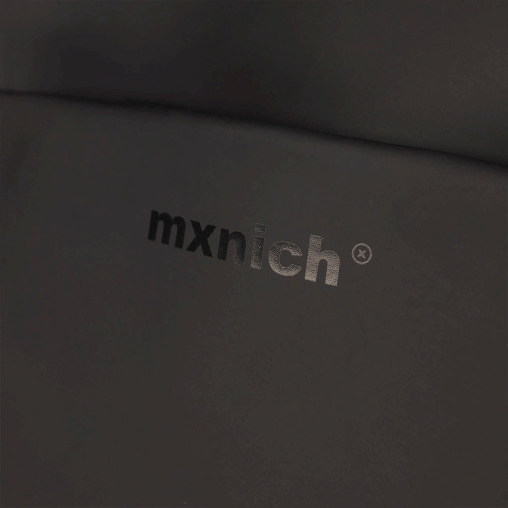 MUNICH Crossbody Black: ブラック バッグ レディース