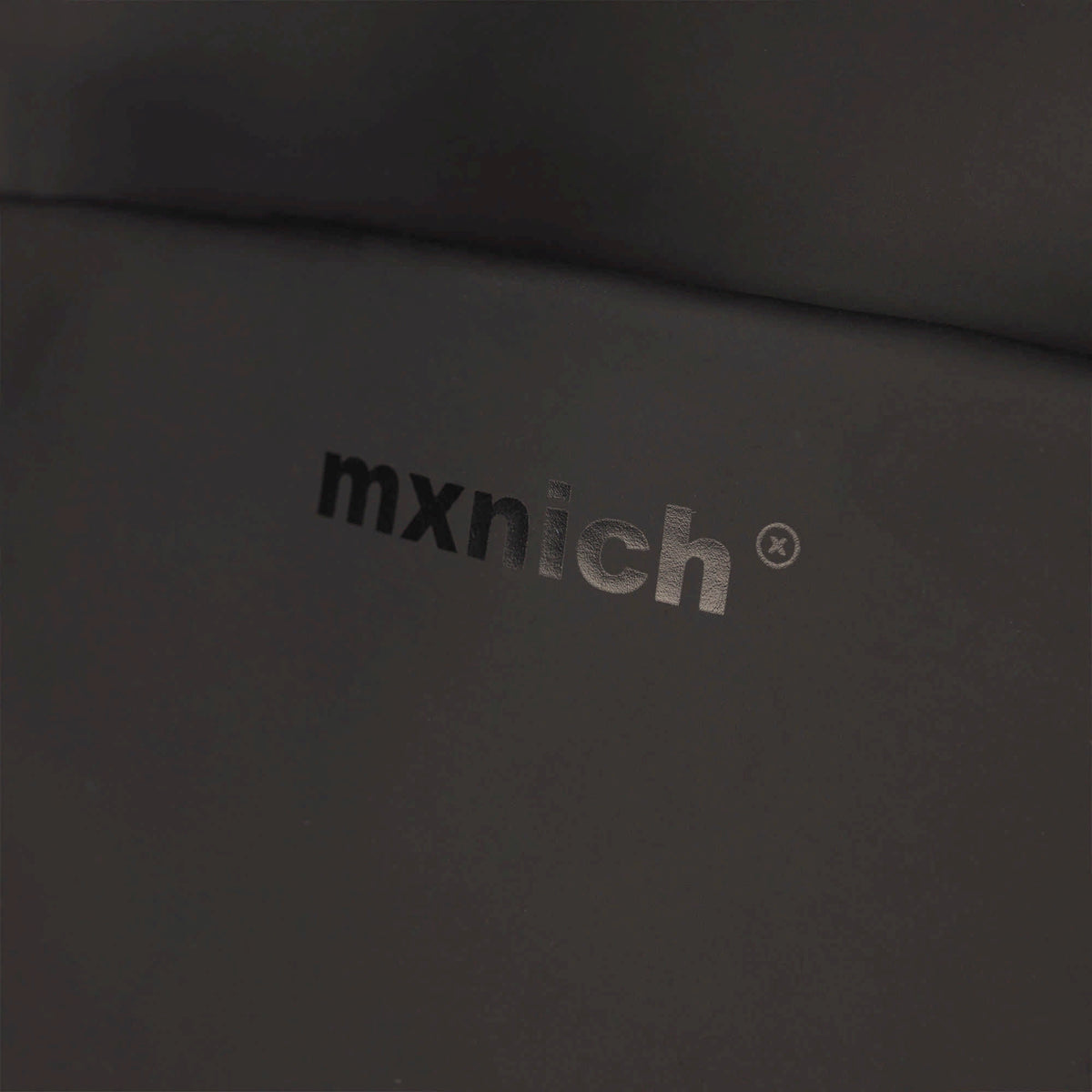 MUNICH Crossbody Black: ブラック バッグ レディース