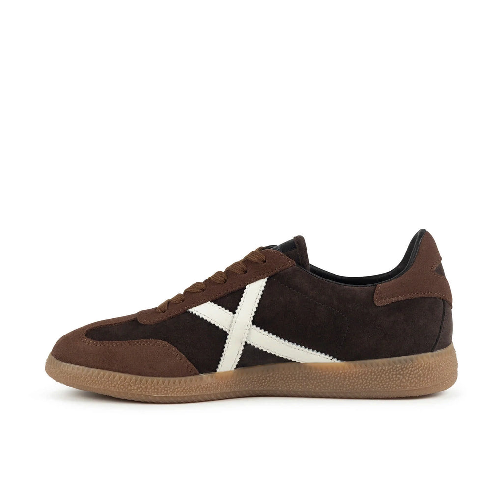 SNEAKERS MUNICH PARA HOMBRE MODELO BARRU 231 BROWN REFERENCIA 8290231