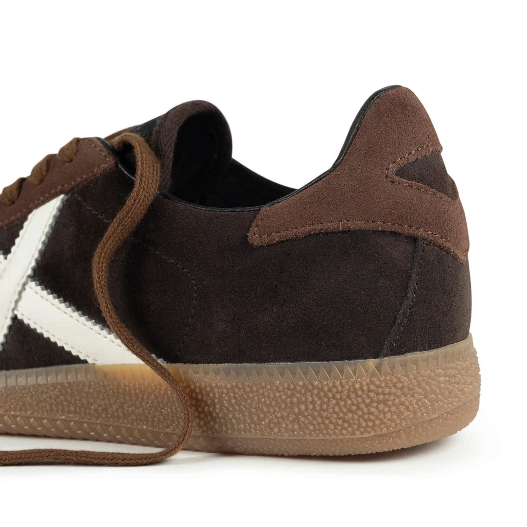 SNEAKERS MUNICH PARA HOMBRE MODELO BARRU 231 BROWN REFERENCIA 8290231