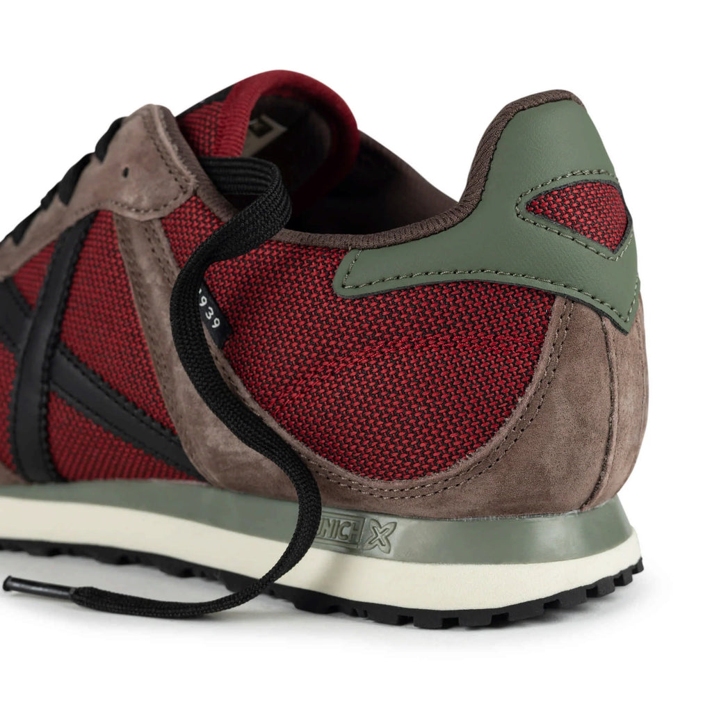 SNEAKERS MUNICH PARA HOMBRE MODELO MASSANA CLASSIC MAN 621 BURDEOS REFERENCIA 8620621