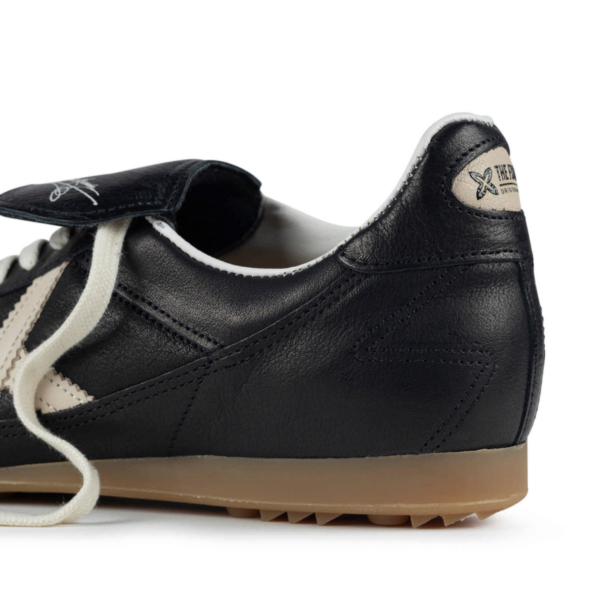 SNEAKERS MUNICH UNISEX MODELO PRAYER 02 REFERENCIA 8691002
