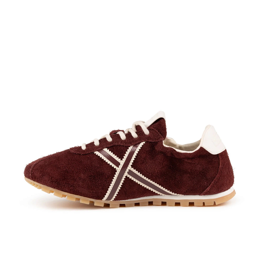 SNEAKERS MUNICH PARA MUJER MODELO SLIM 03 BURDEOS REFERENCIA 8971003
