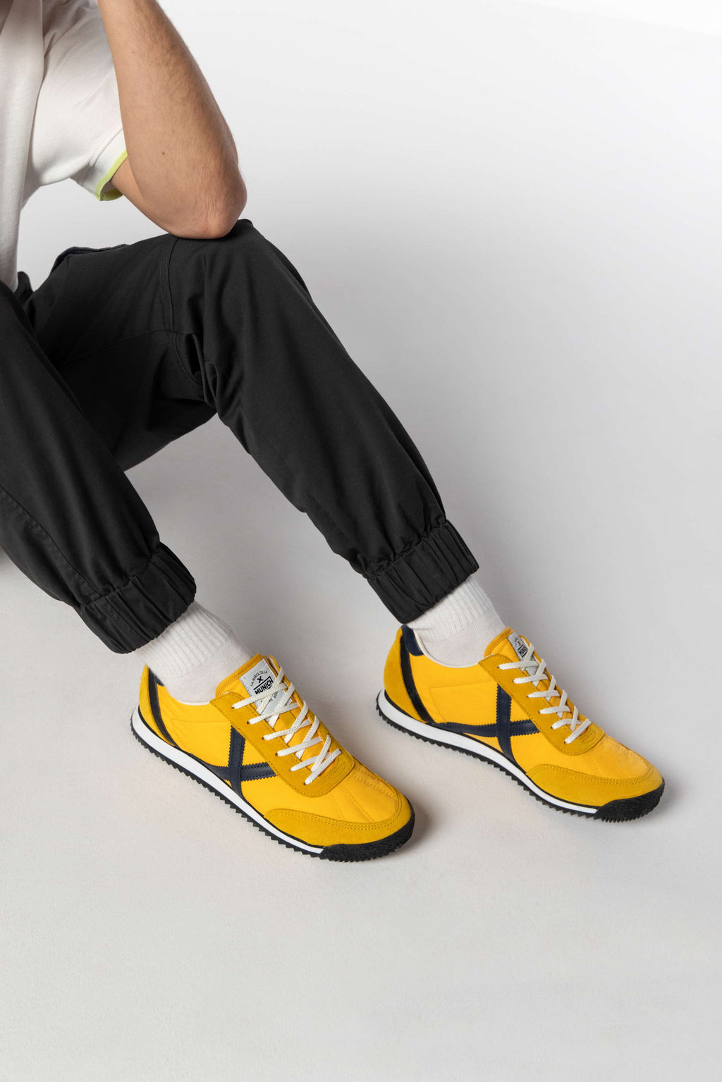 SNEAKERS MUNICH UNISEX MODELO RIBER 01 REFERENCIA 8033001