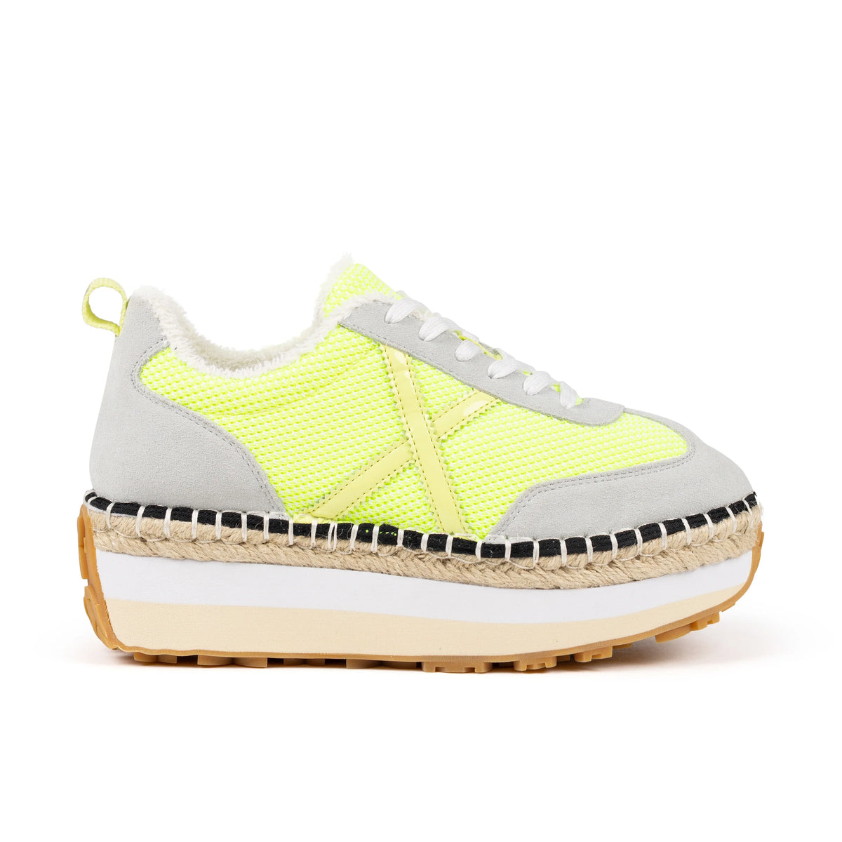MUNICH | SNEAKERS | MUJER | SAPPORO SKY 15 ROSA | ROSA