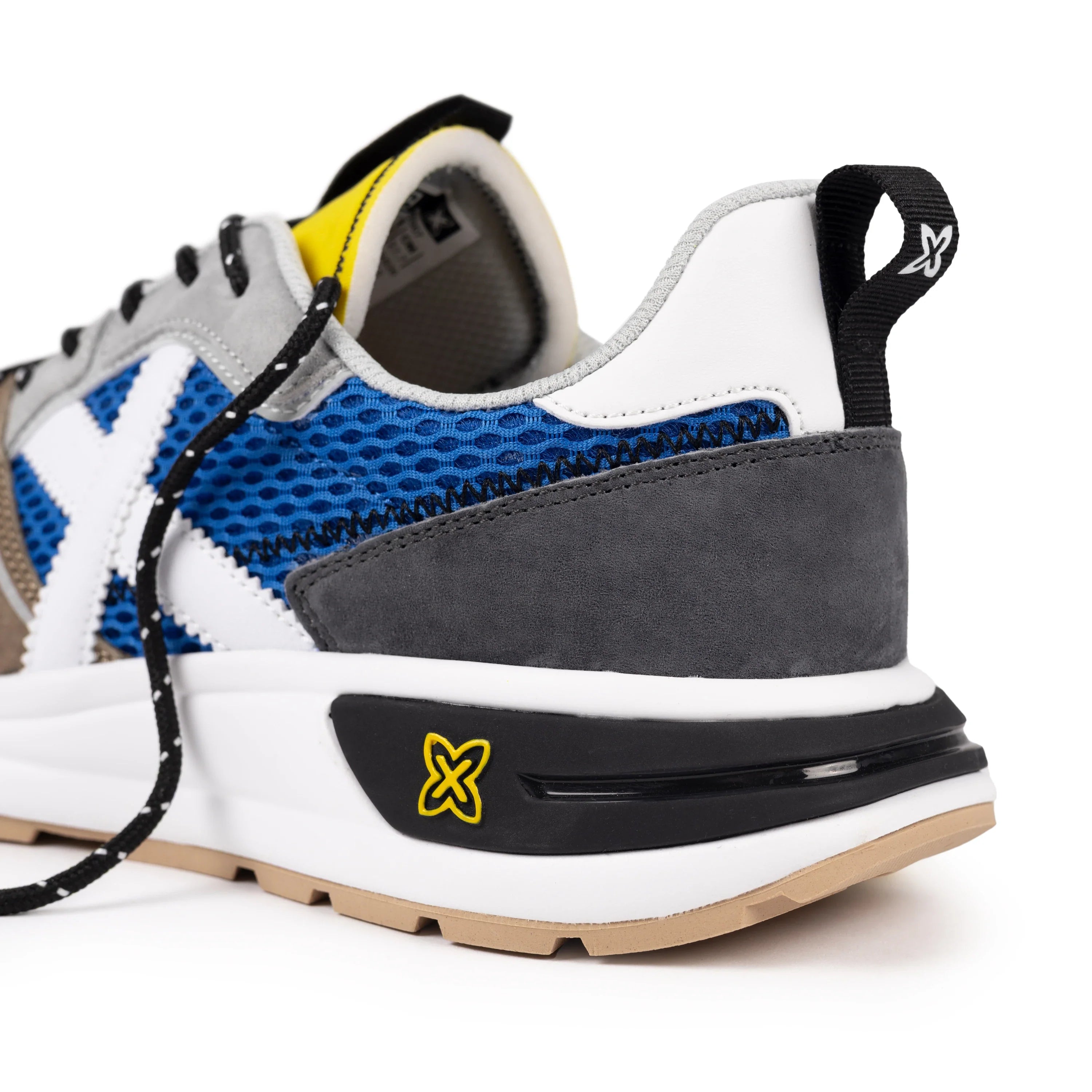 MUNICH Futtura 07: biały sneakersy dla mężczyzn