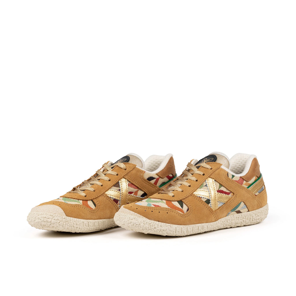 MUNICH GOAL 1643: bruin sneakers unisex