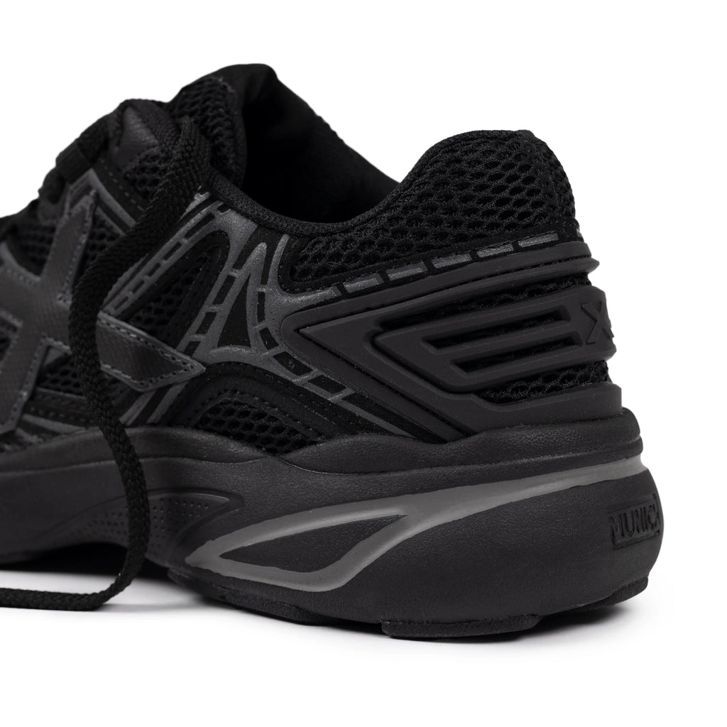 MUNICH M2000 04: czarny sneakersy dla mężczyzn