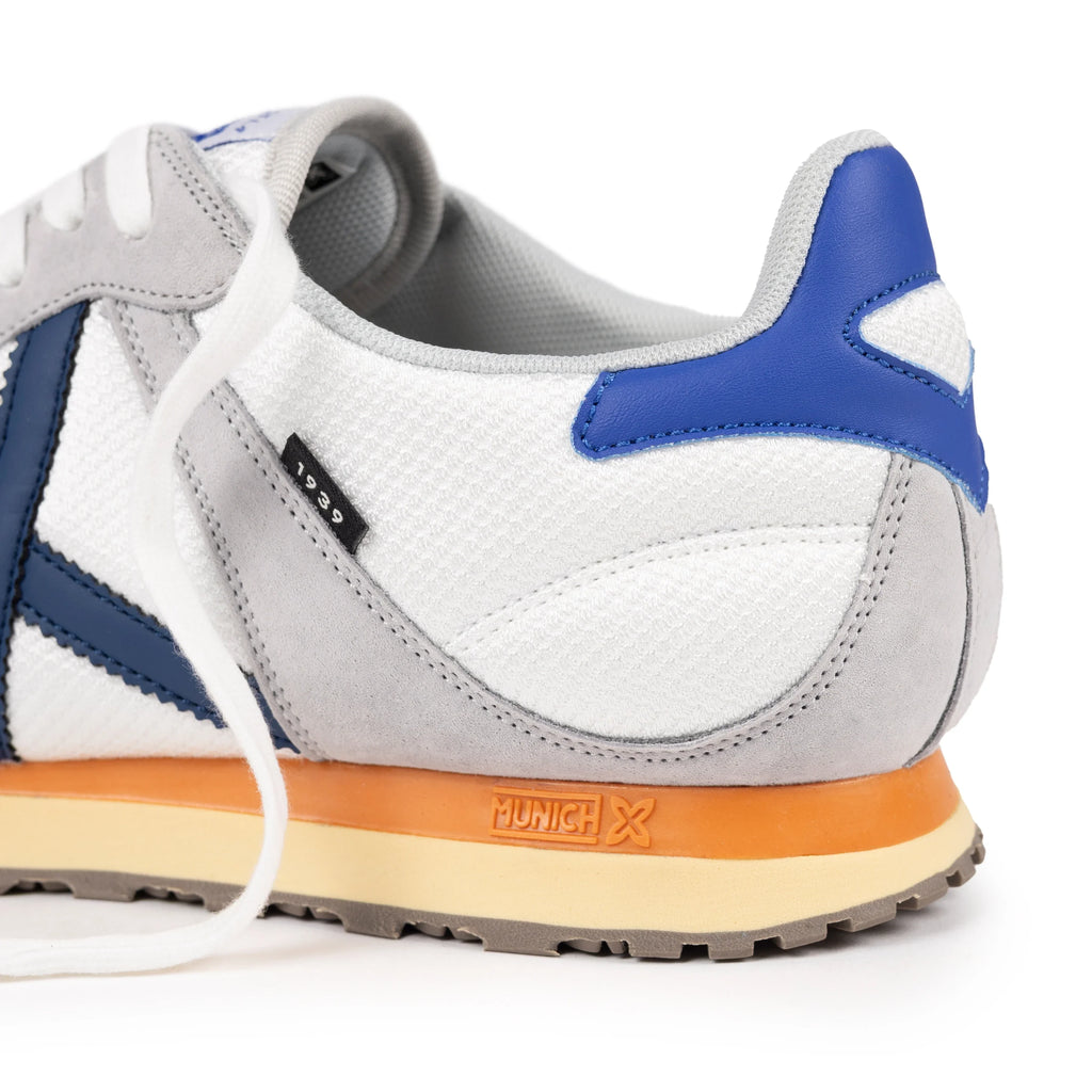MUNICH Massana Classic MAN 600: white trainers for men