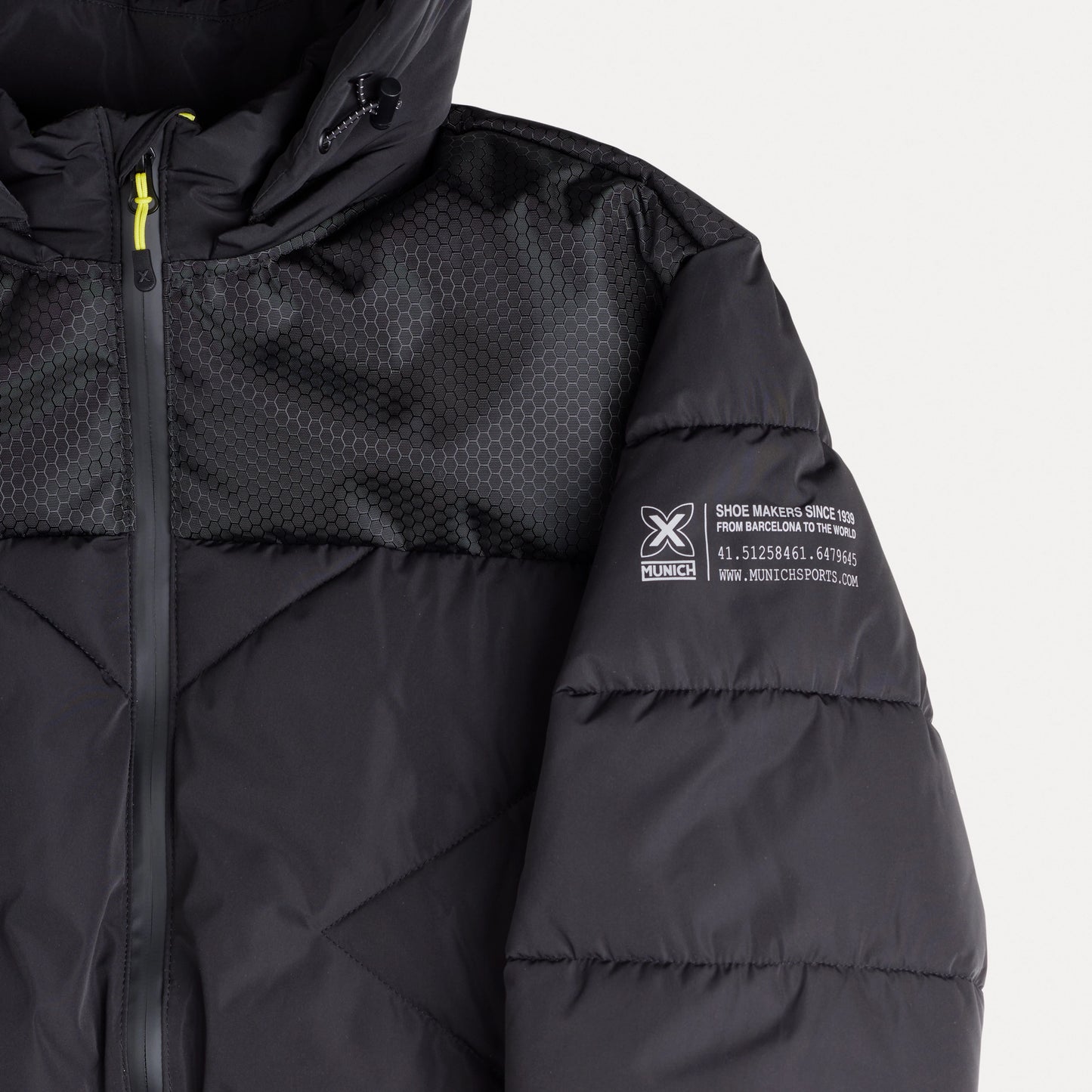 MUNICH | CHAQUETAS | HOMBRE | CLOUD BLACK | NEGRO