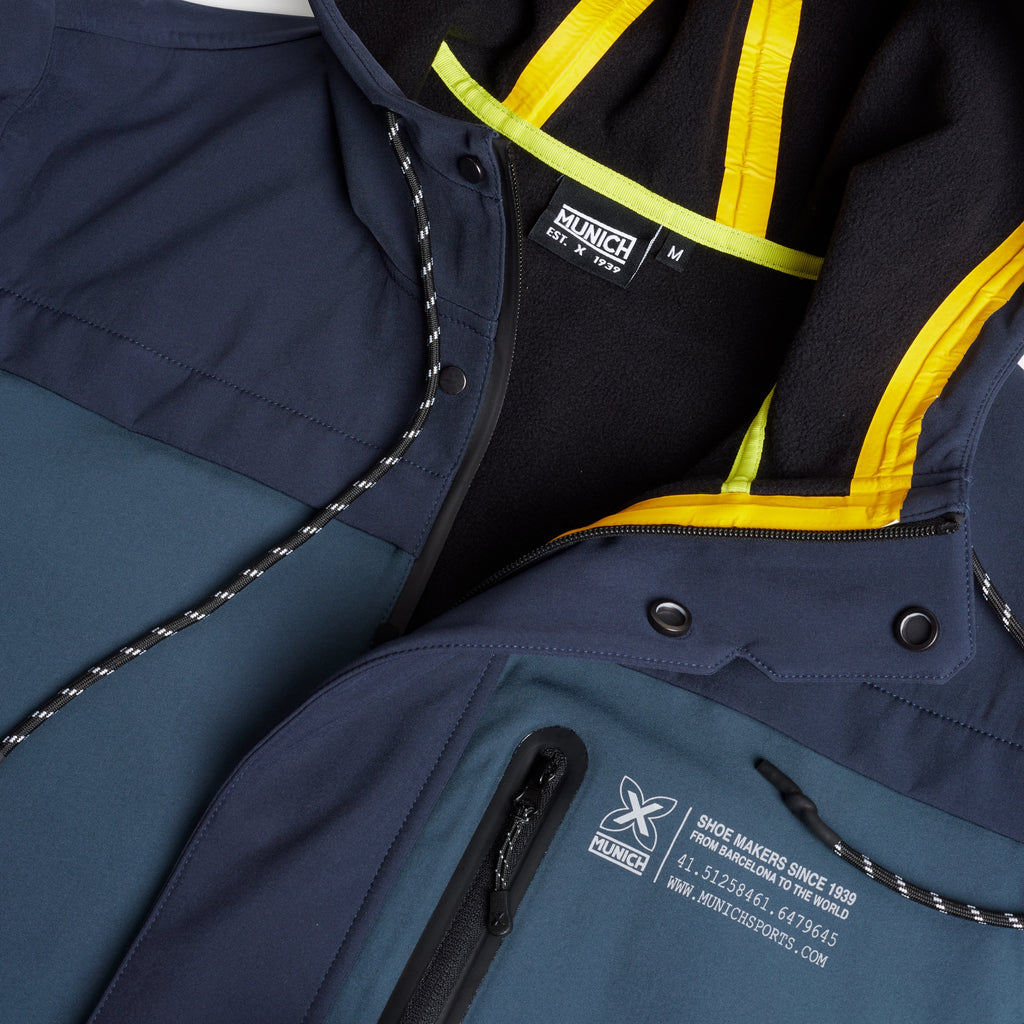MUNICH RAIN NAVY: синій куртка для чоловіків