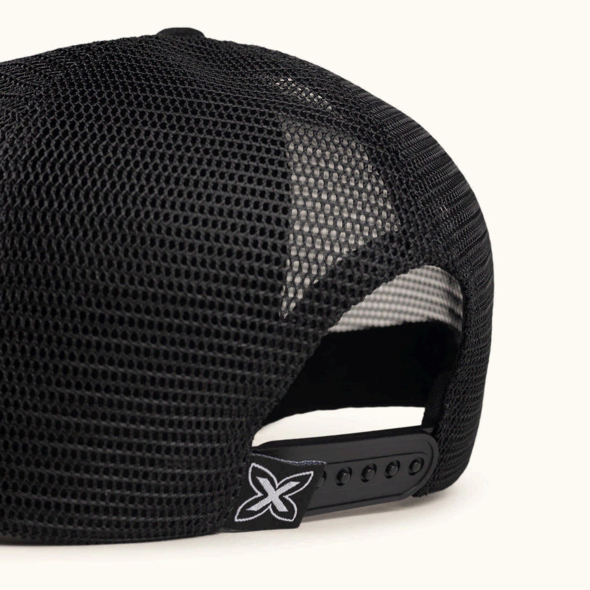 MUNICH | GORRAS | UNISEX | TRUCKER CAP STREEWEAR GAUDI BLACK | NEGRO