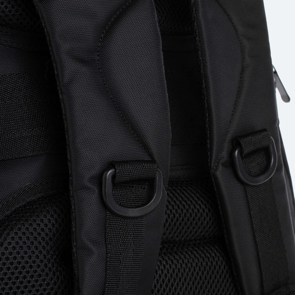 MUNICH | MOCHILAS | UNISEX | X VENTURE BACKPACK SLIM BLACK | NEGRO