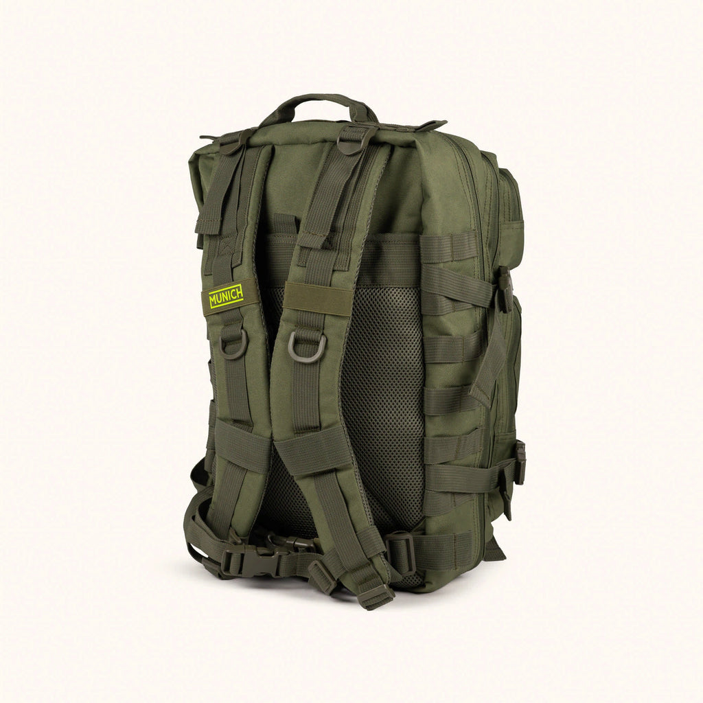 MUNICH Delta Khaki: caqui バッグ ユニセックス